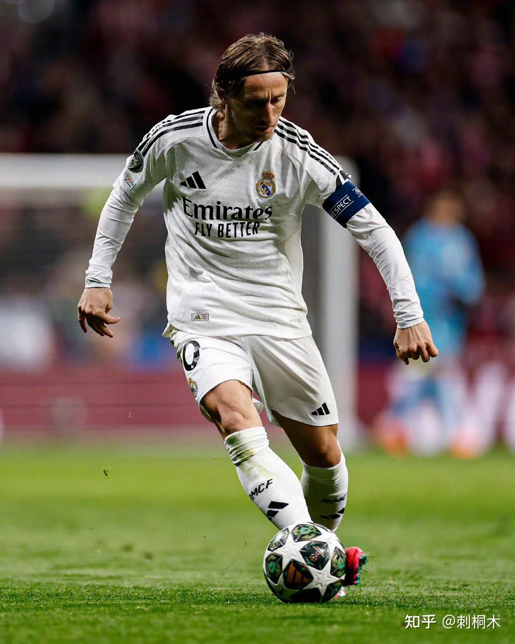 圣路易斯红雀在 2022 年退役普荷斯的 5 号球衣，全城举办庆典