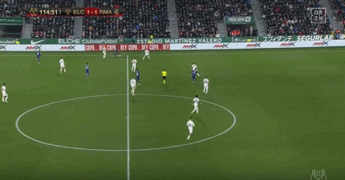 外国用户赞原神中国二创：不是一个级别的，游戏人生作者沉迷原神