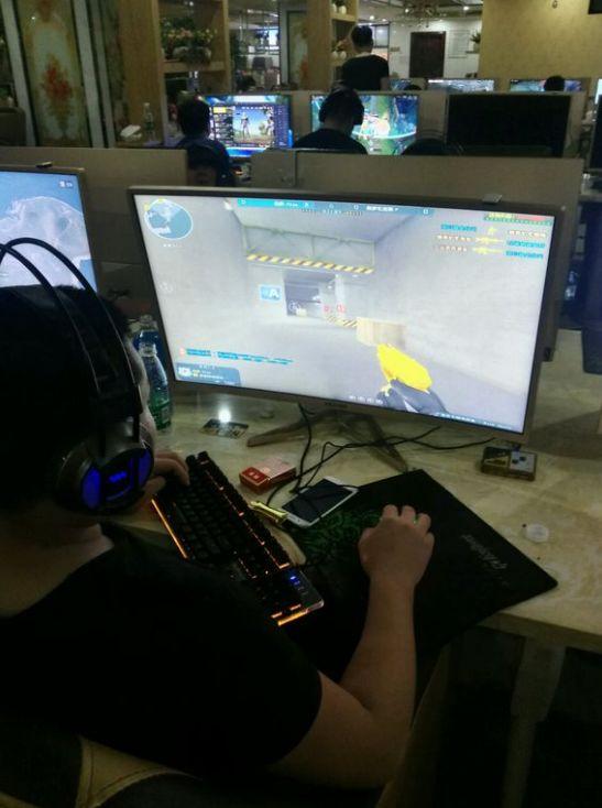 高调到中